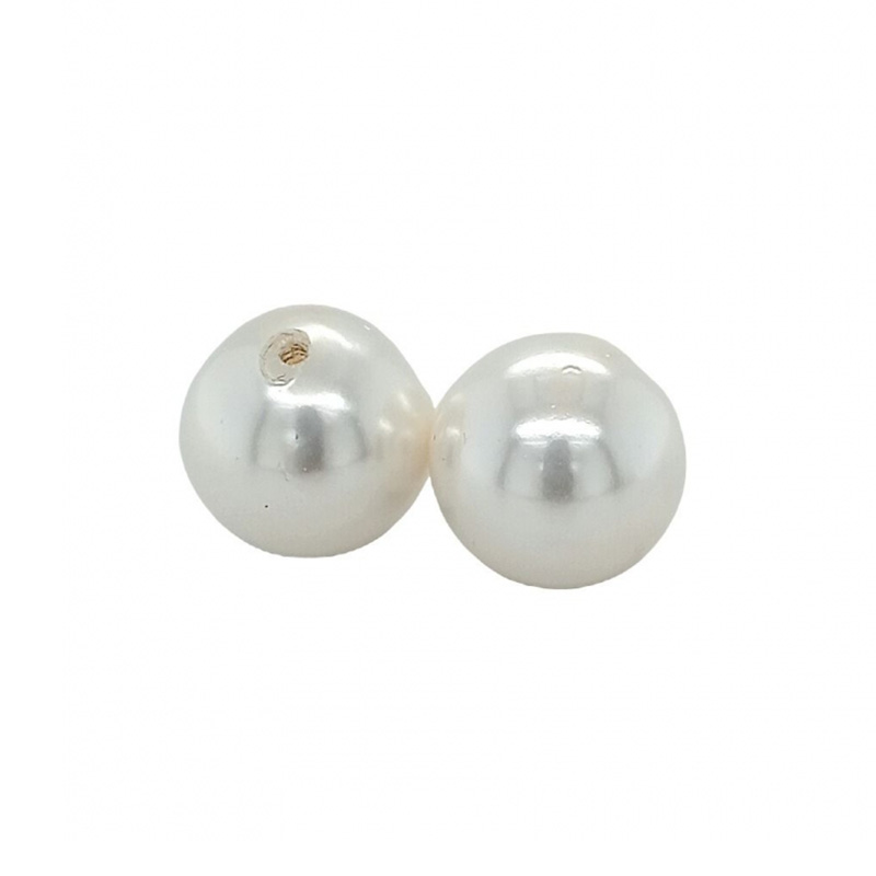 728.10_Pearl white 10mm, single hole, synthetic Pärlvit 10mm, enda hål, syntet - Bild 1